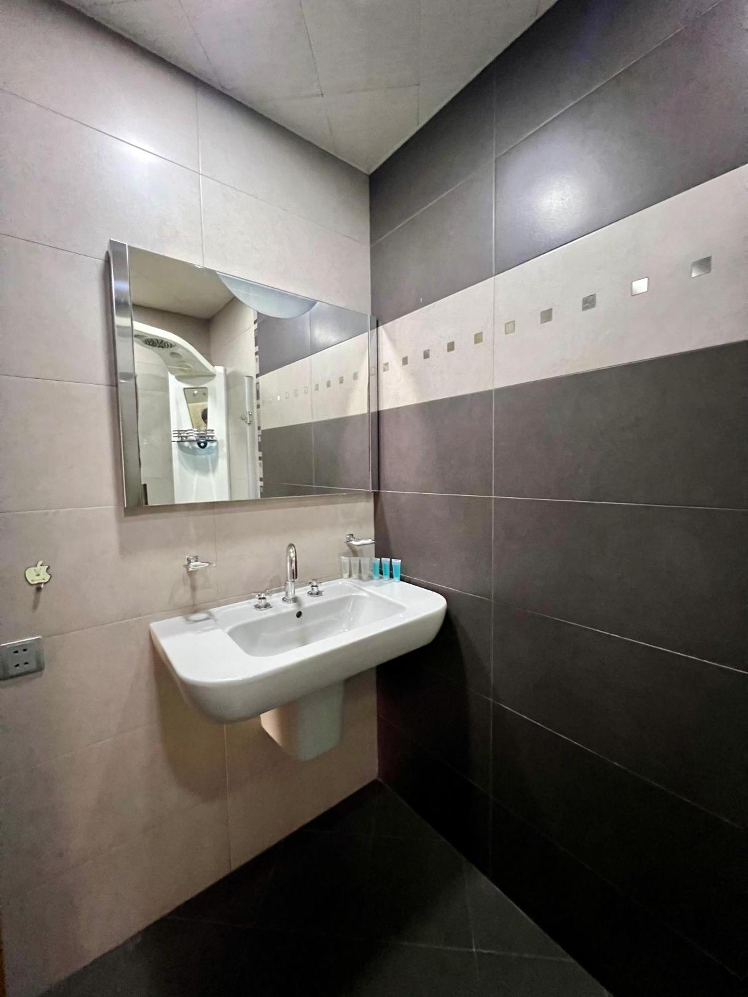 Promenade 2 Bdr Apartment Baku Ngoại thất bức ảnh